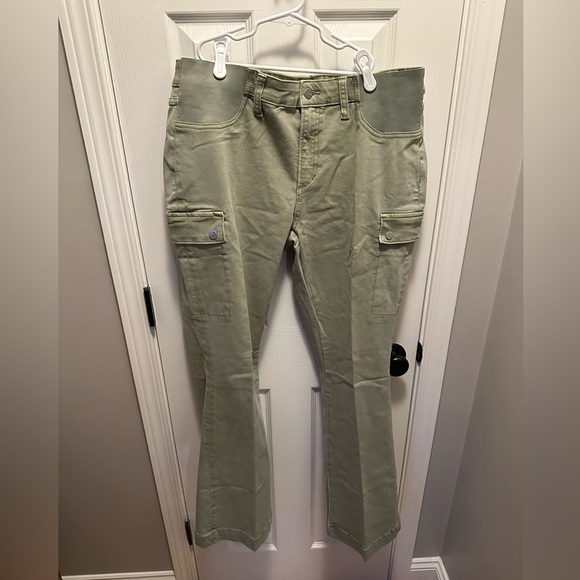 NWT Joes maternity pants - size 33 - Picture 1 of 5